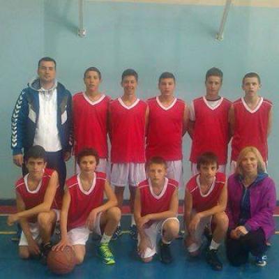 Tito School Unis1